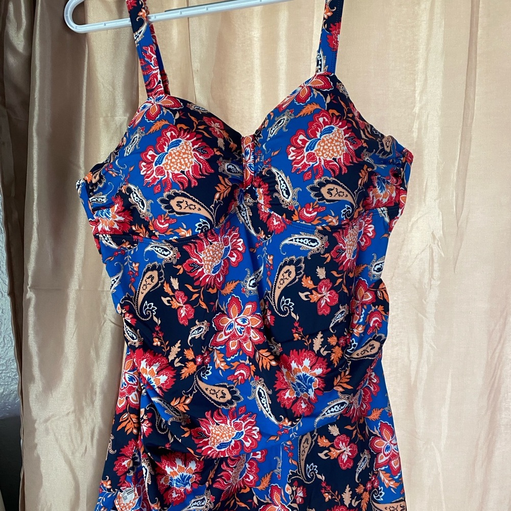 Paisley/Floral Print Swimsuit with skirtlett